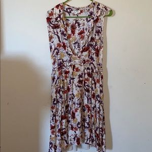 Sleeveless summer dress